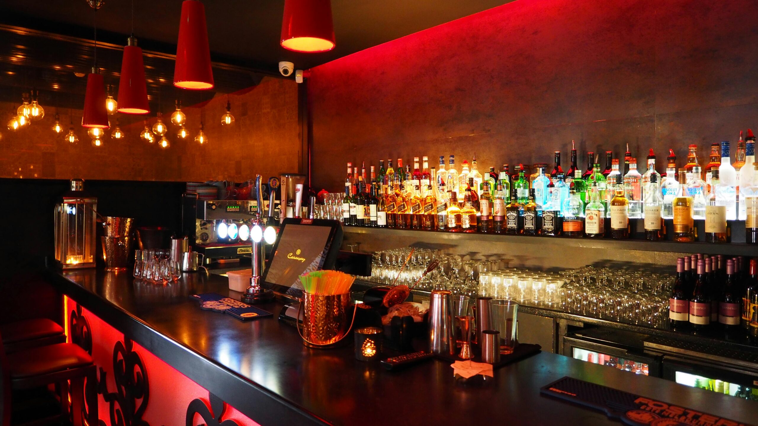 Happy Hour Hotspots: Where to Unwind and Network Near Old Street WorkRooms